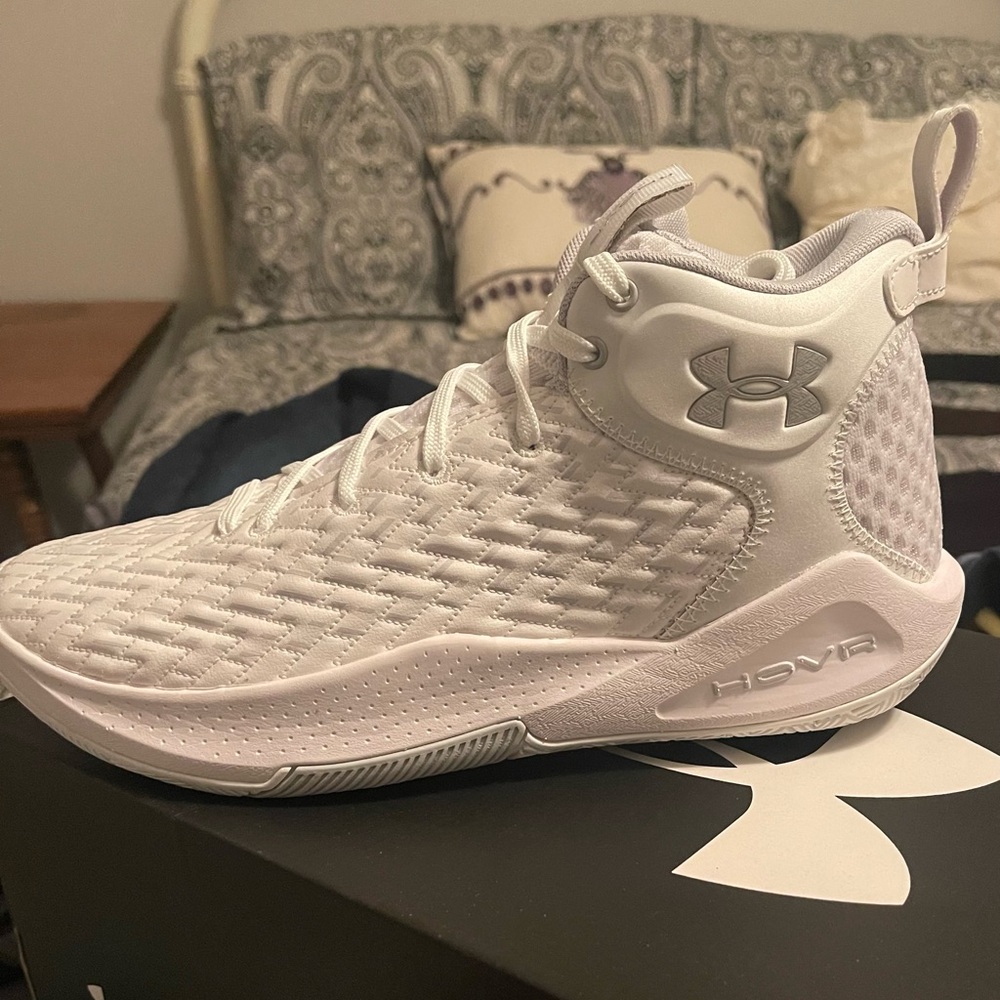 Under Armour Men’s 9.5